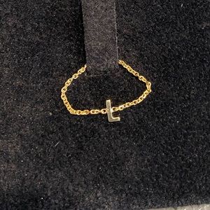 Ring Concierge “L” mini chain ring size 6